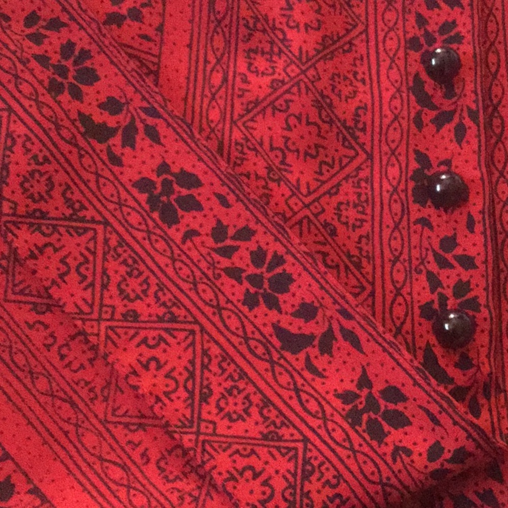 Liz Claiborne Red Black Button Up Print Tunic Top - Picture 7 of 8